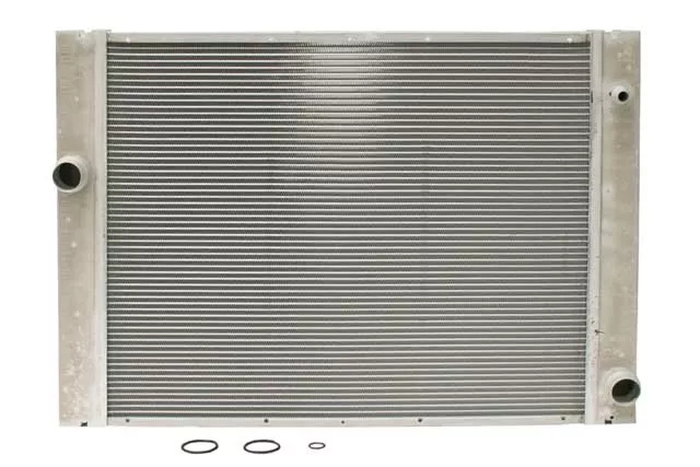 BMW Radiator | 2004-2010 17117519209