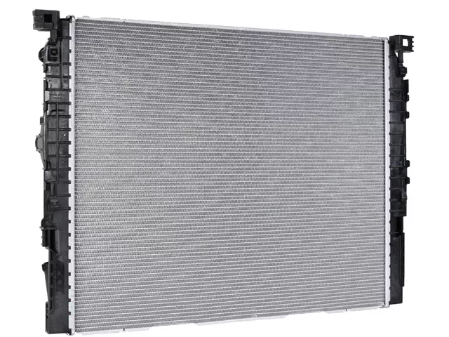 BMW Radiator | 2017-2023 17118743665