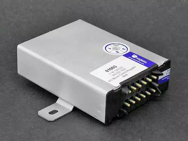 Mercedes-Benz Climate Control Unit (Electronic Switching Unit) (Rebuilt) | 1981-1989 0008221003