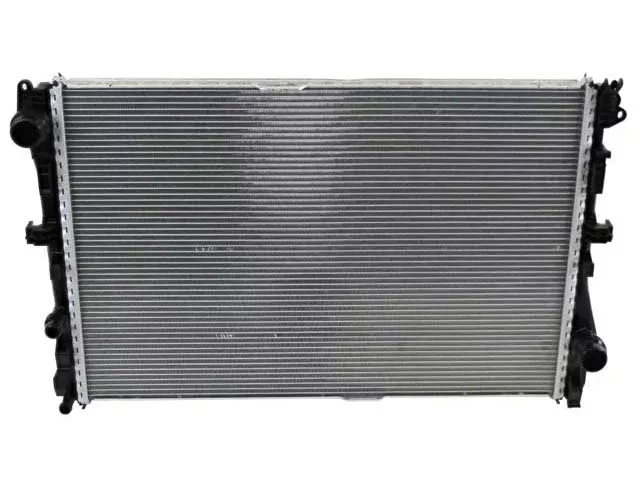 Mercedes-Benz Radiator | 2017-2018 0995002203
