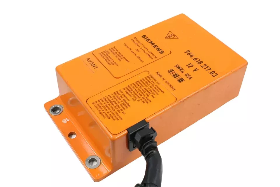 Porsche Airbag Control Unit – 911 89-94964-618-217-03