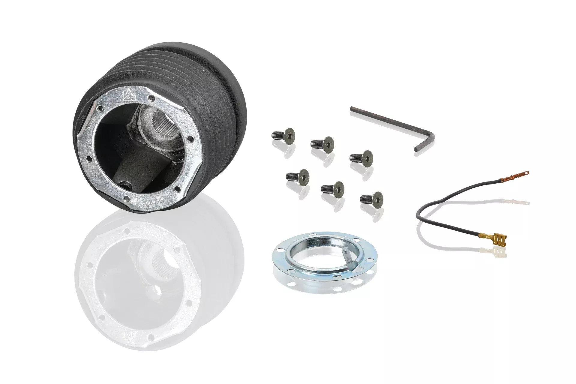 Porsche Steering Wheel Hub – 911 74-89PCG-347-911-00