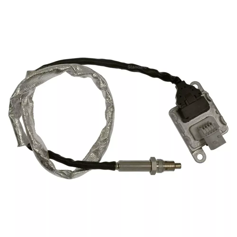 Standard Motor Products Nox011 Nitrogen Oxide(Nox) Sensor